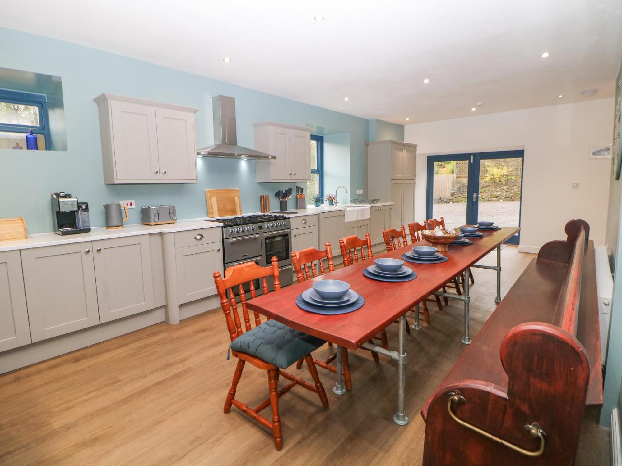 Blue Ron'S Villa Birch Vale Luaran gambar