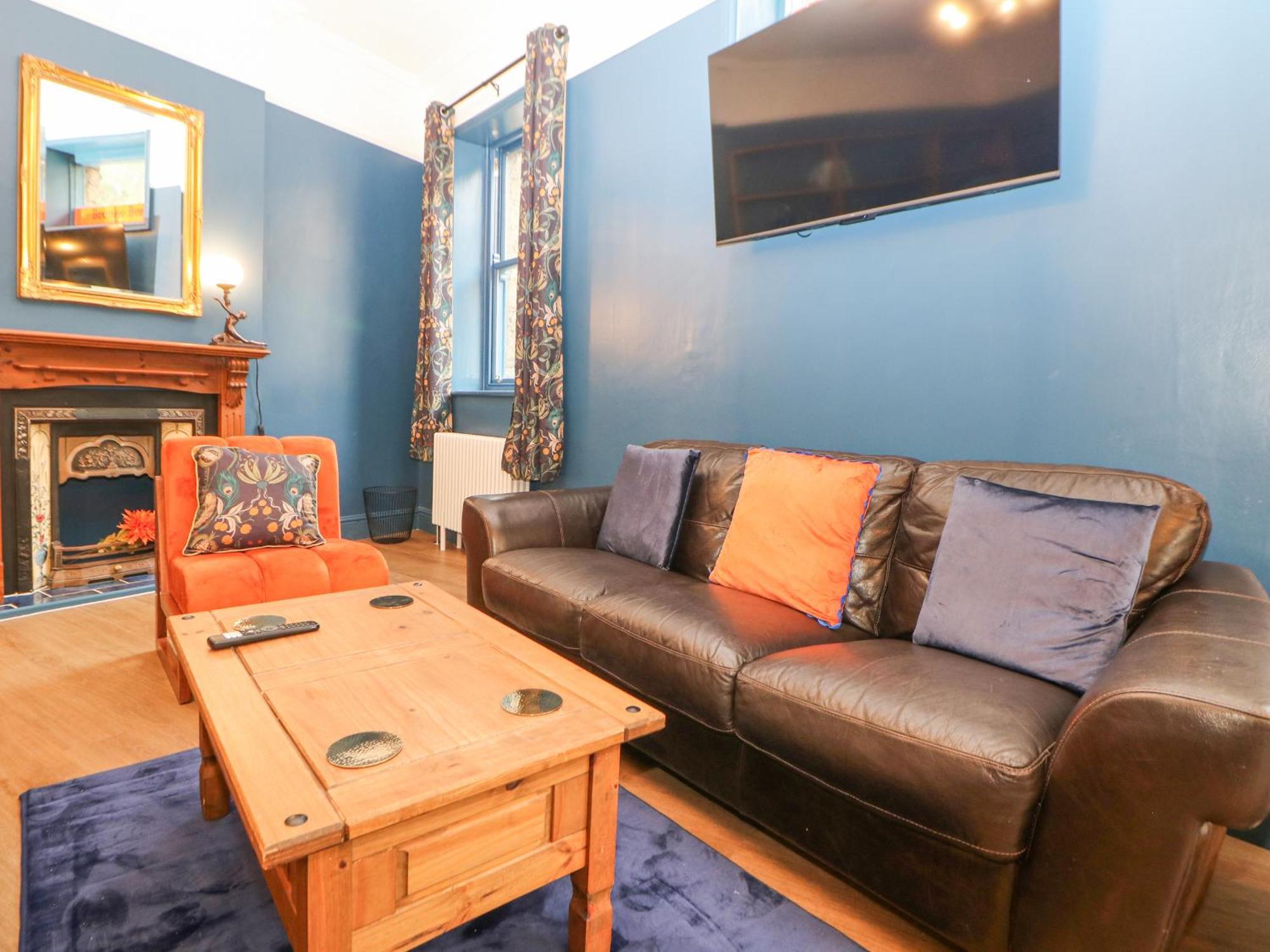 Blue Ron'S Villa Birch Vale Luaran gambar