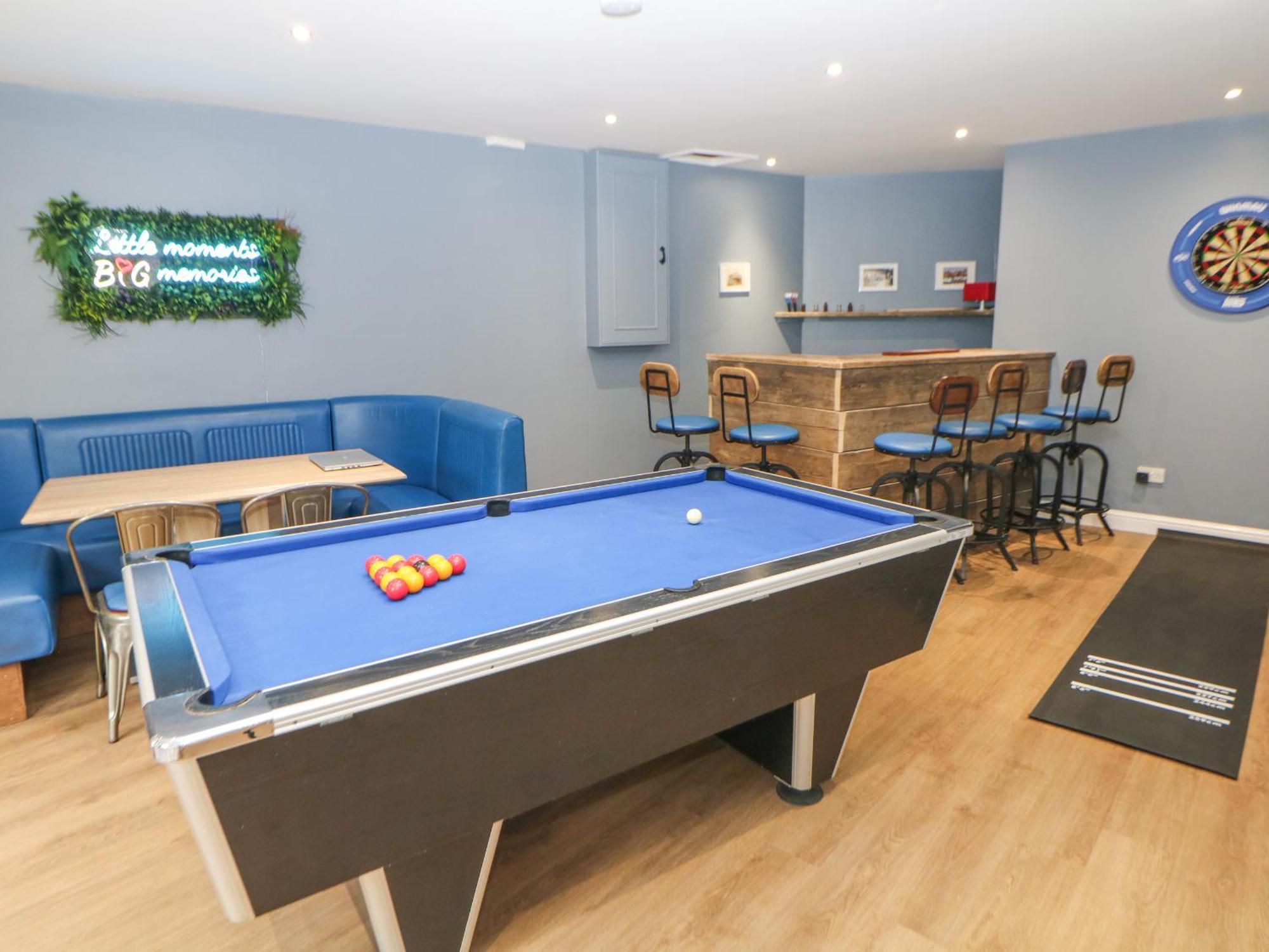 Blue Ron'S Villa Birch Vale Luaran gambar