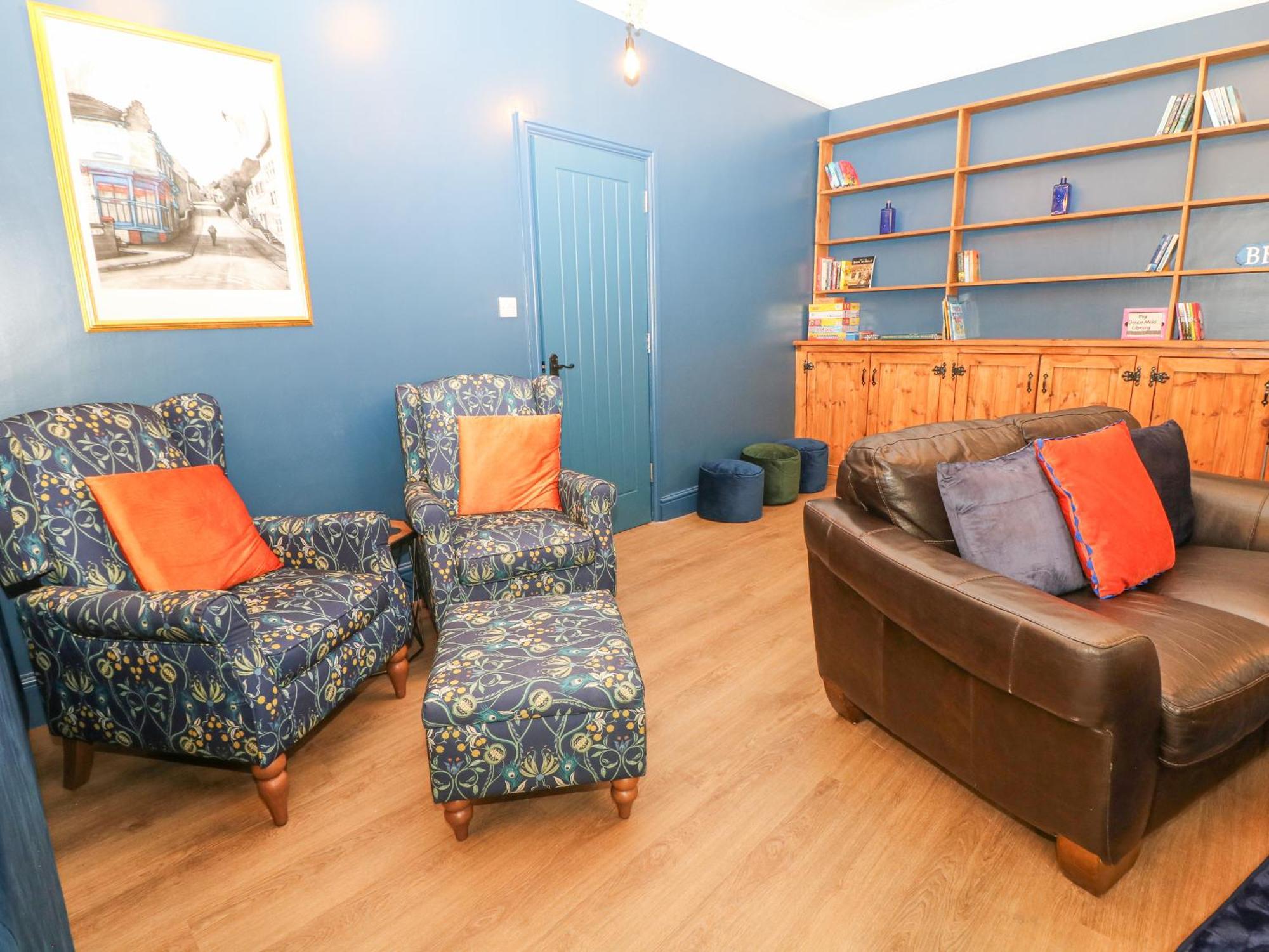 Blue Ron'S Villa Birch Vale Luaran gambar