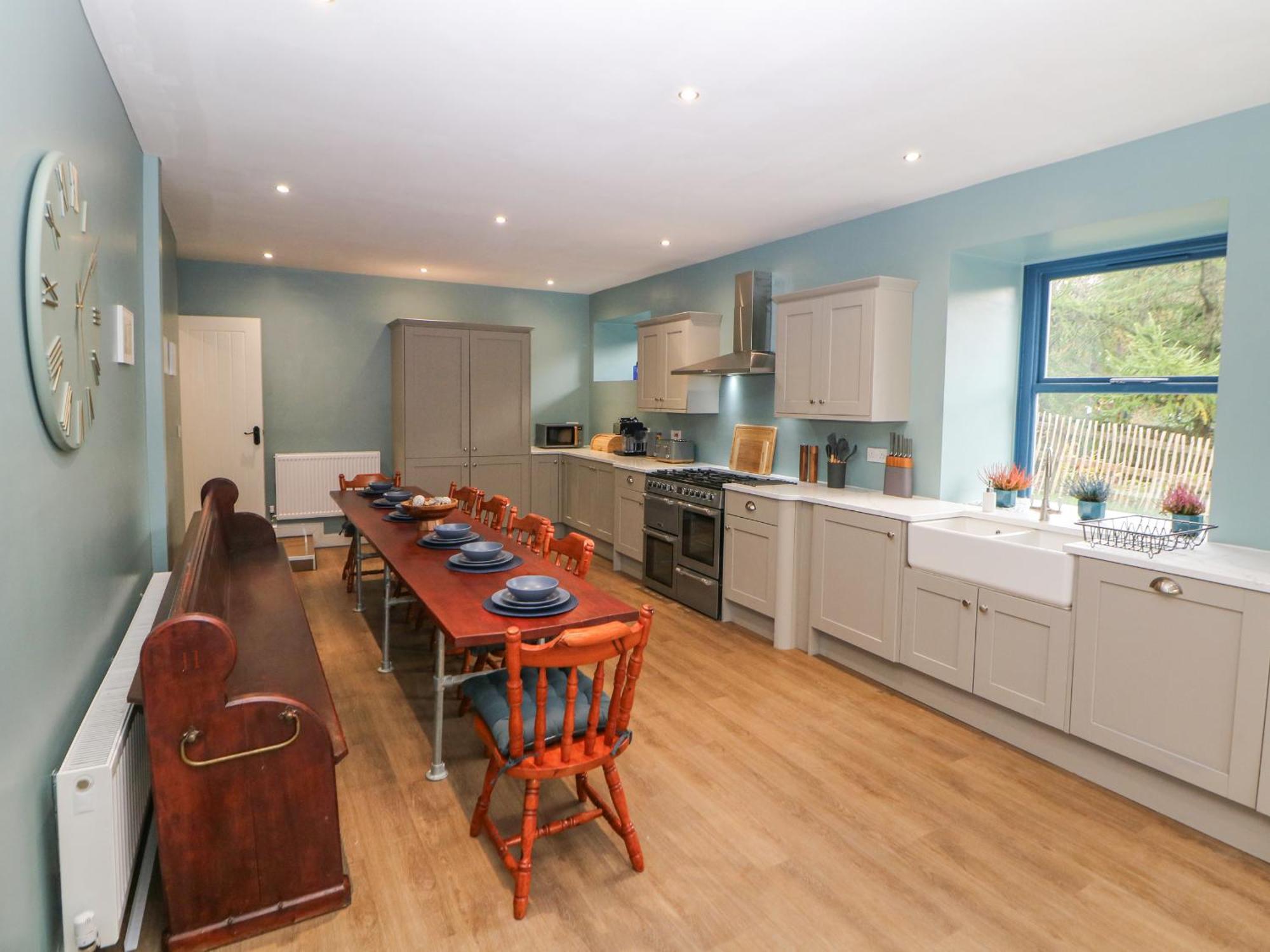 Blue Ron'S Villa Birch Vale Luaran gambar