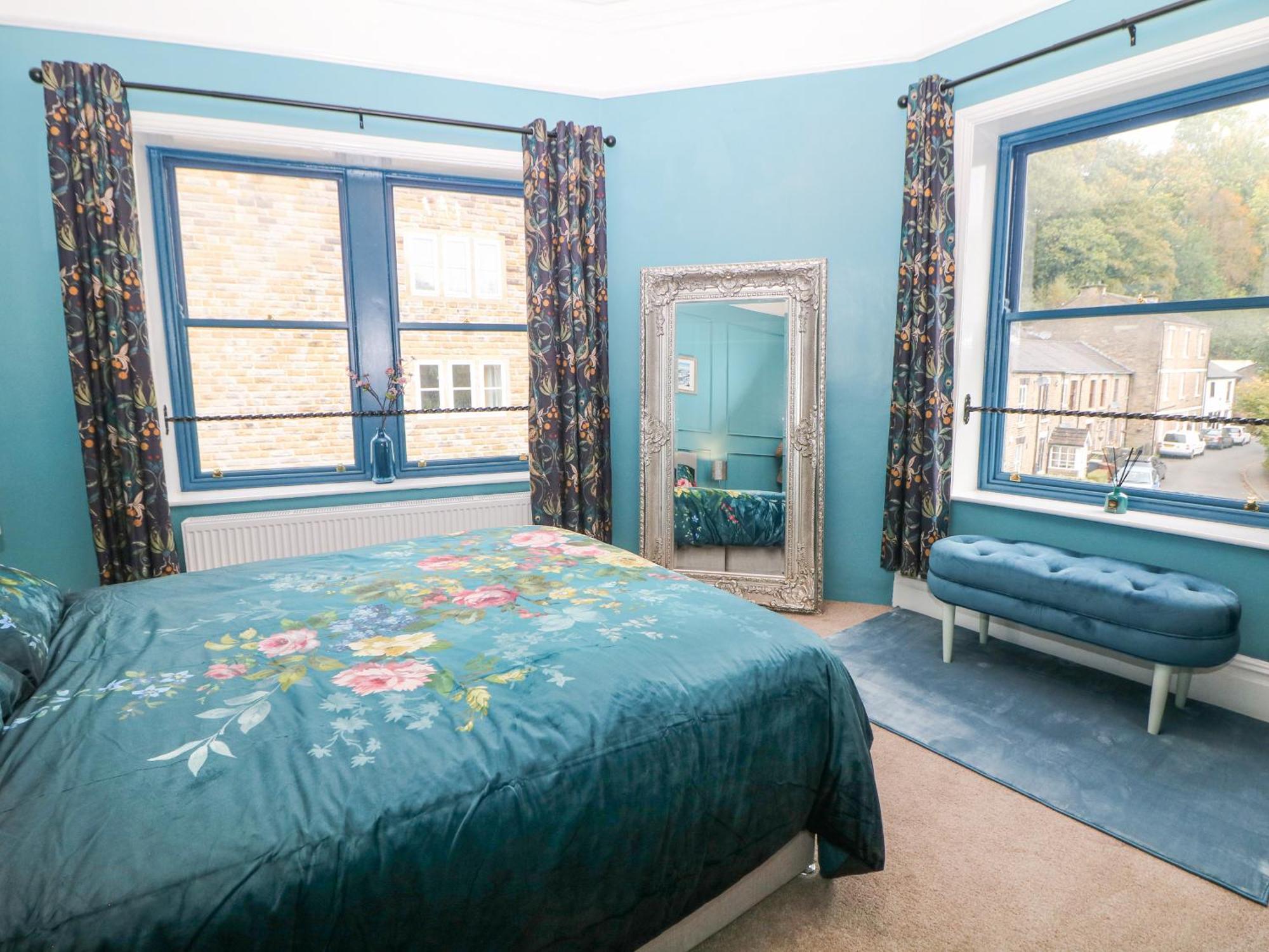 Blue Ron'S Villa Birch Vale Luaran gambar