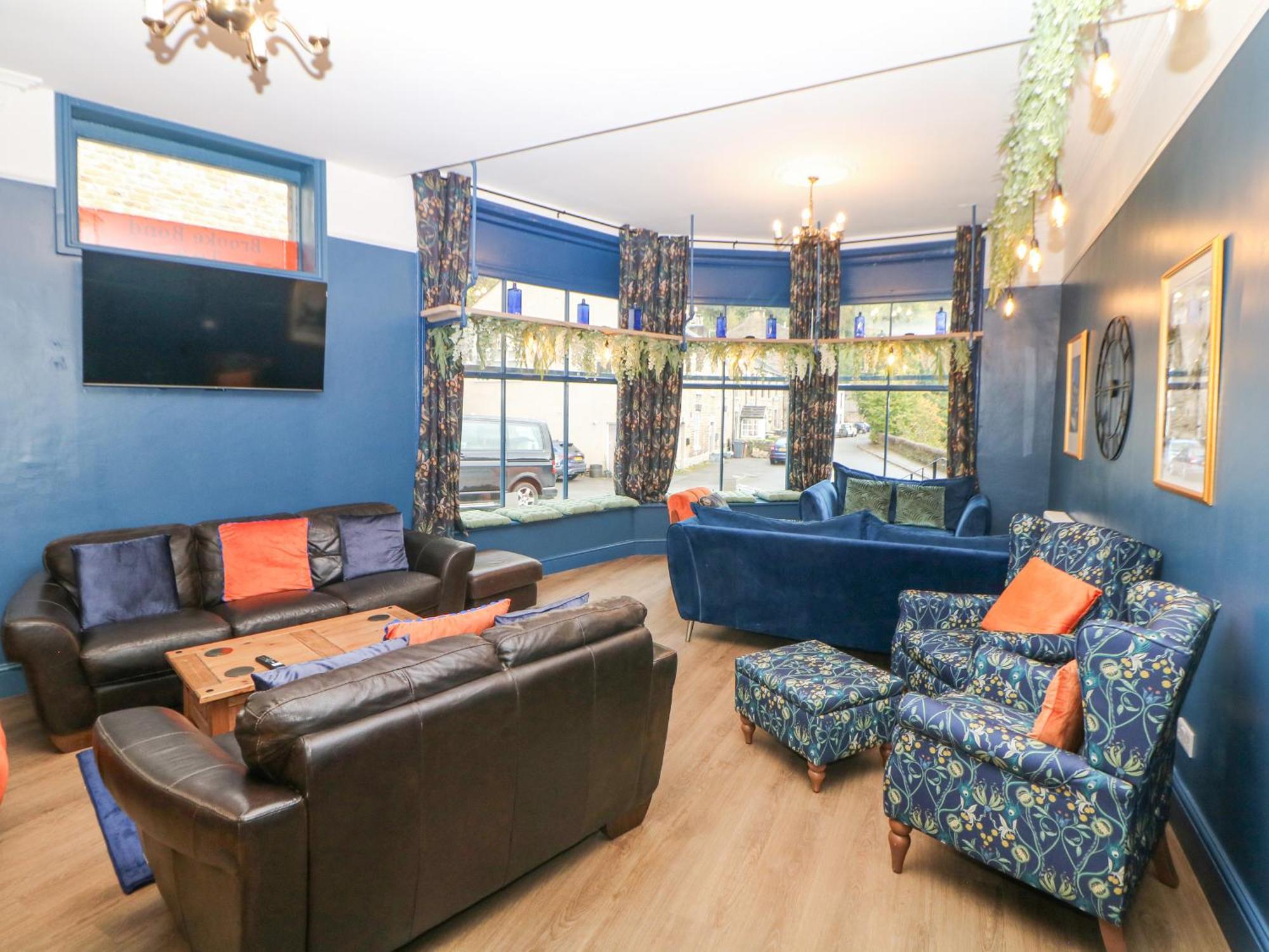 Blue Ron'S Villa Birch Vale Luaran gambar